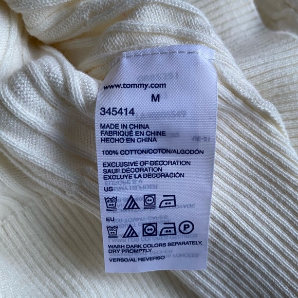 Tommy Hilfiger soft white cable knit v neck sweater - Picture 5 of 5